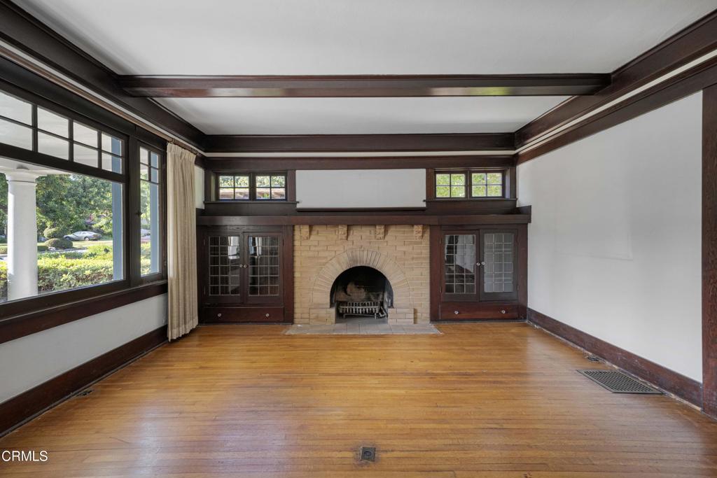 1224 Stratford Avenue