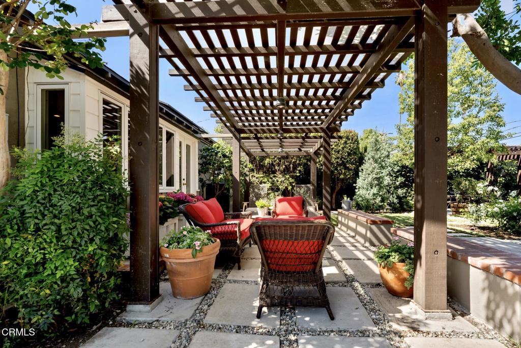 302 N Mission Drive