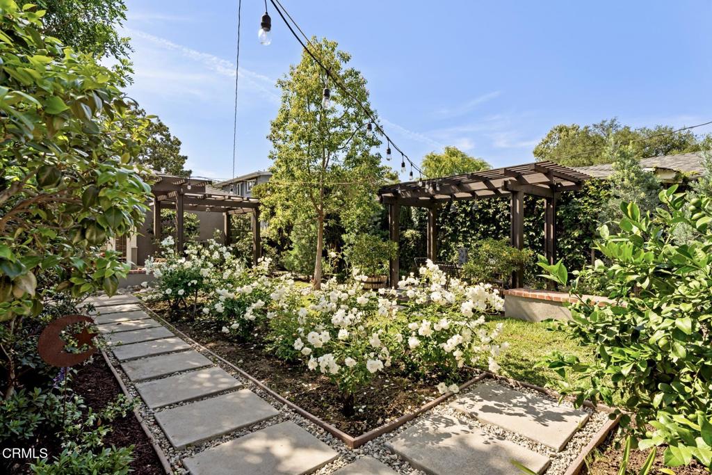302 N Mission Drive