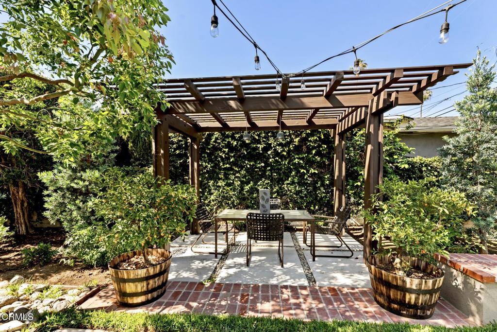 302 N Mission Drive
