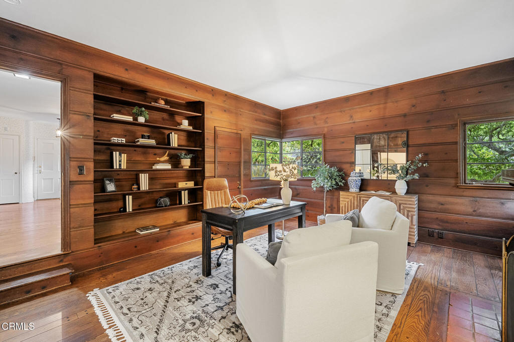 951 Laguna Road