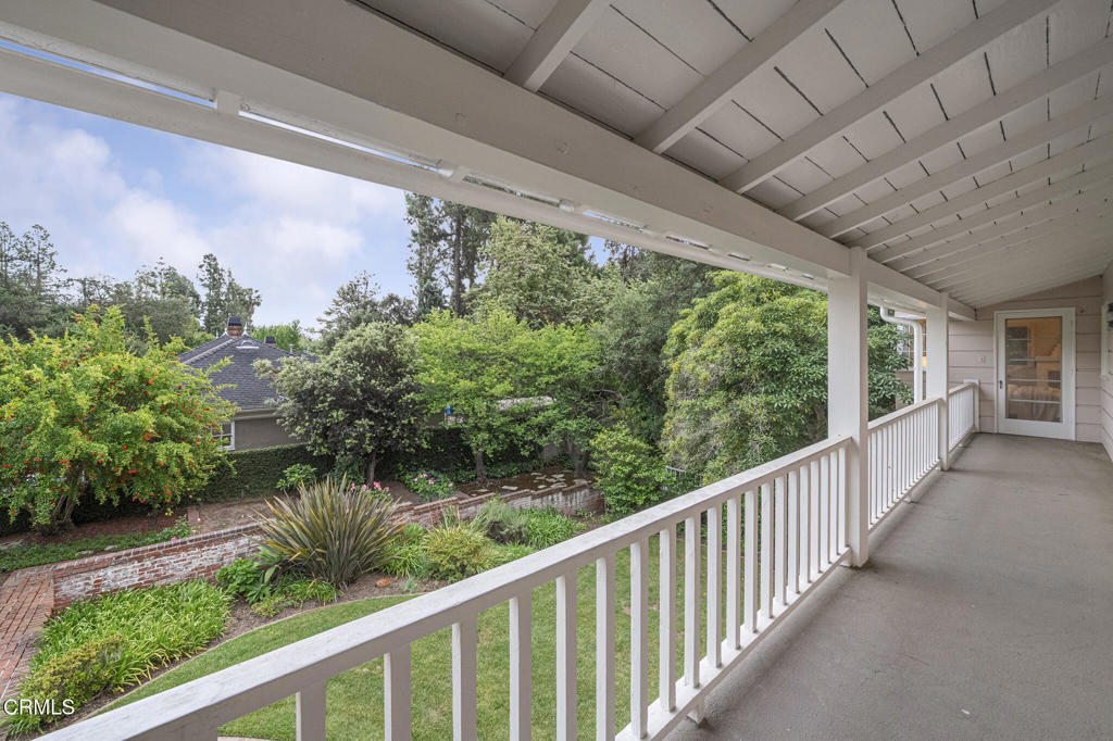 951 Laguna Road