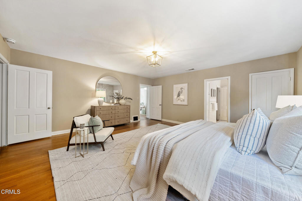 951 Laguna Road