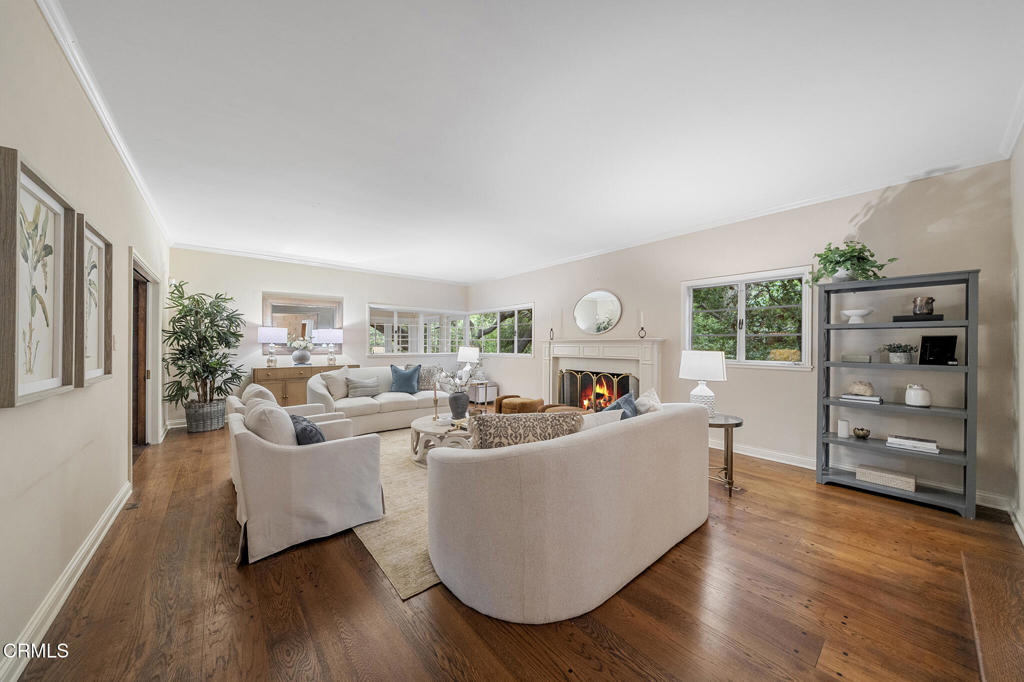 951 Laguna Road