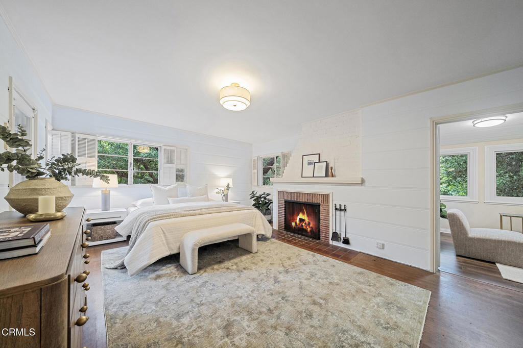 951 Laguna Road