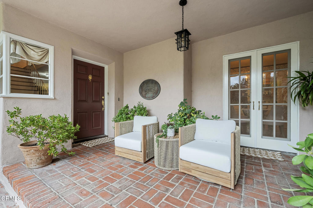 951 Laguna Road