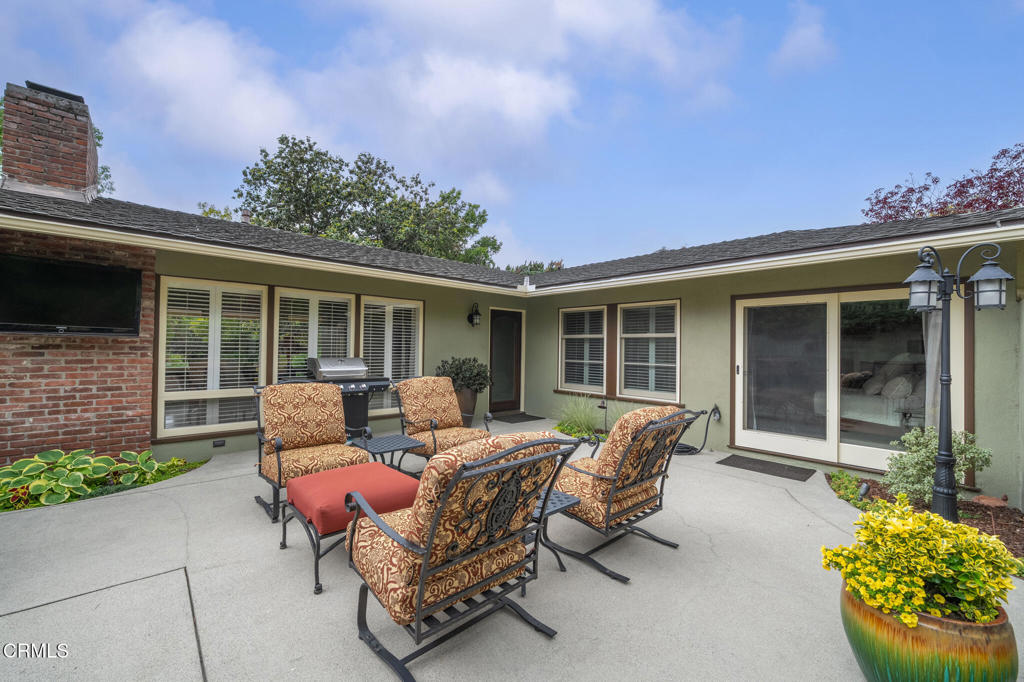 2004 Glenview Terrace