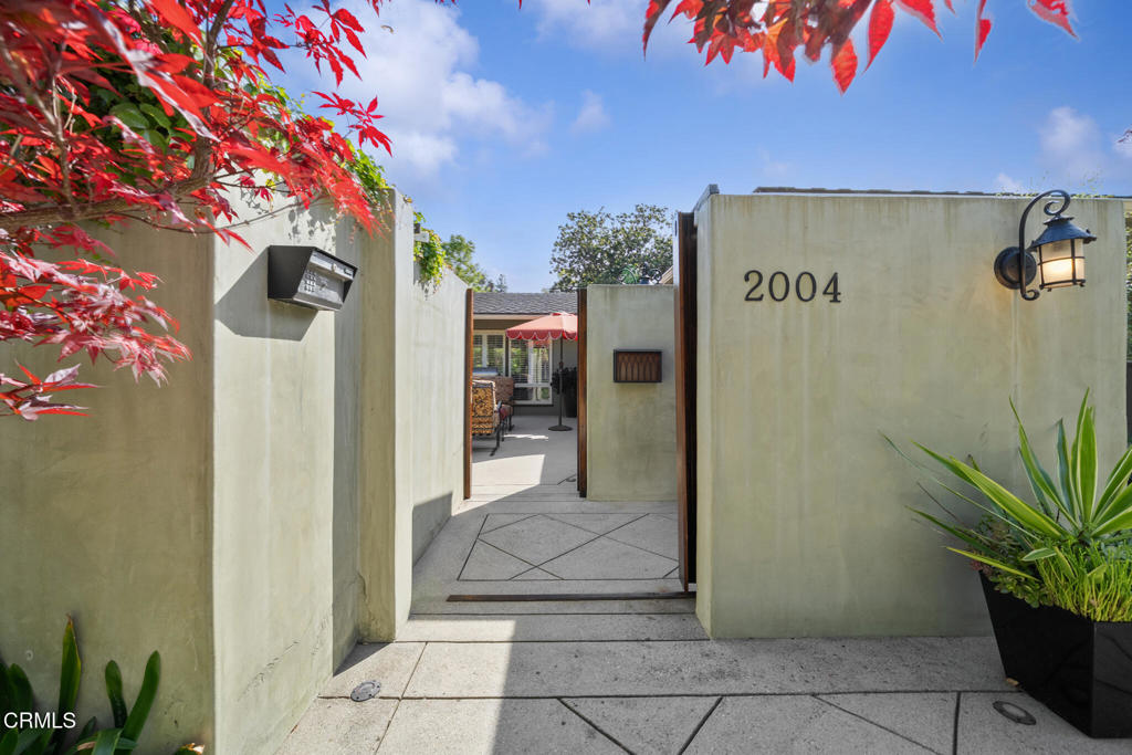 2004 Glenview Terrace