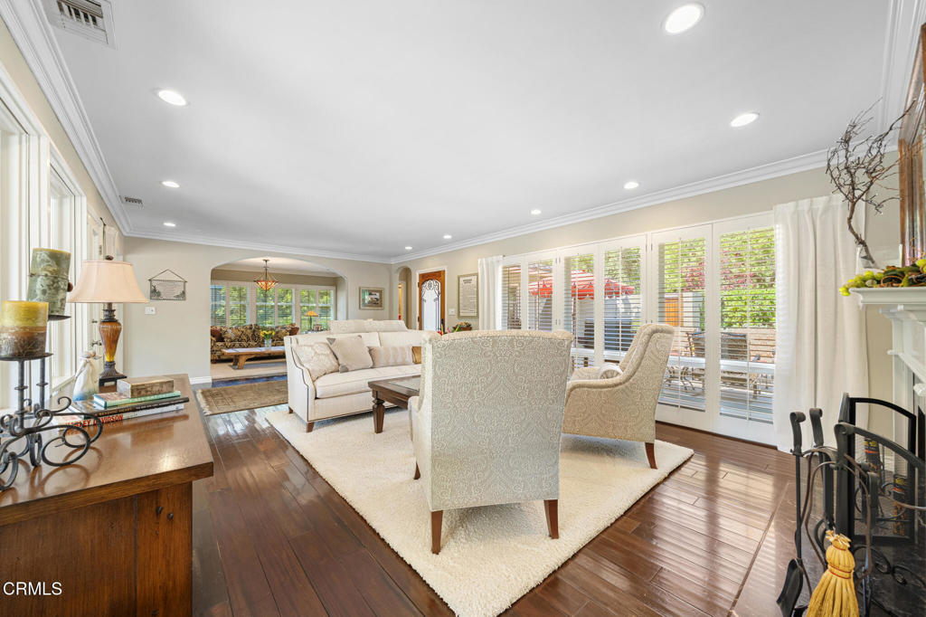 2004 Glenview Terrace