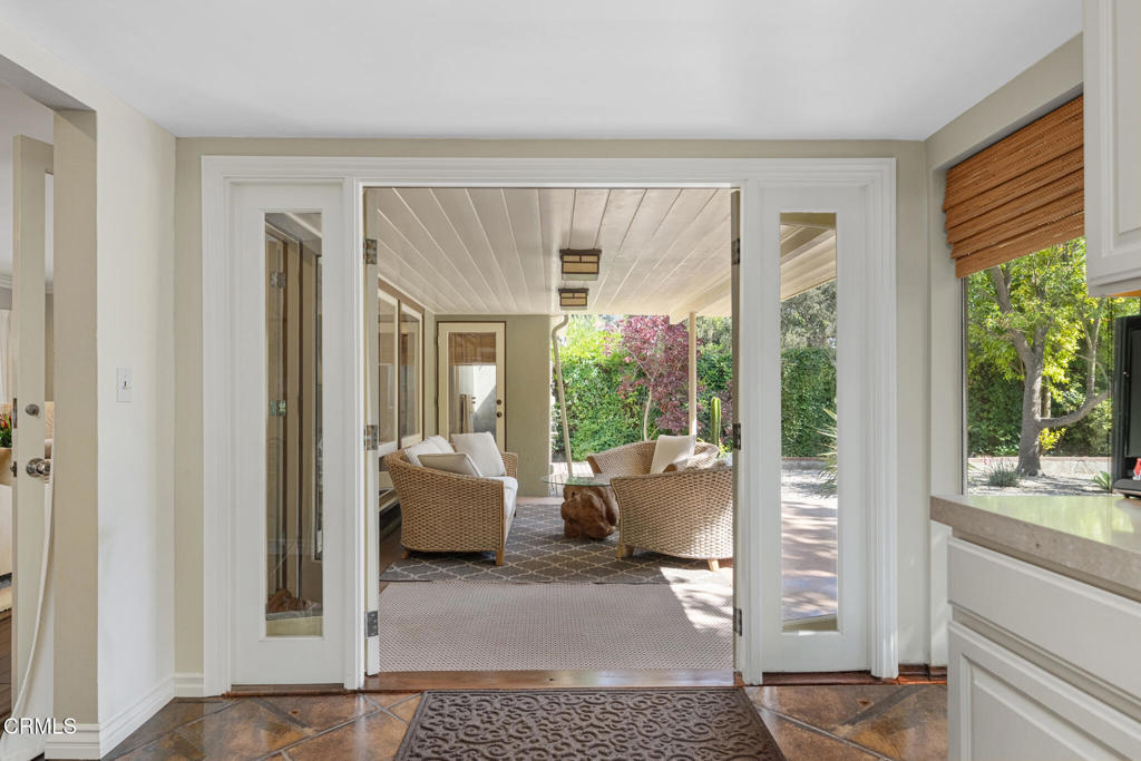 2004 Glenview Terrace