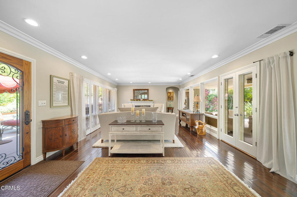 2004 Glenview Terrace