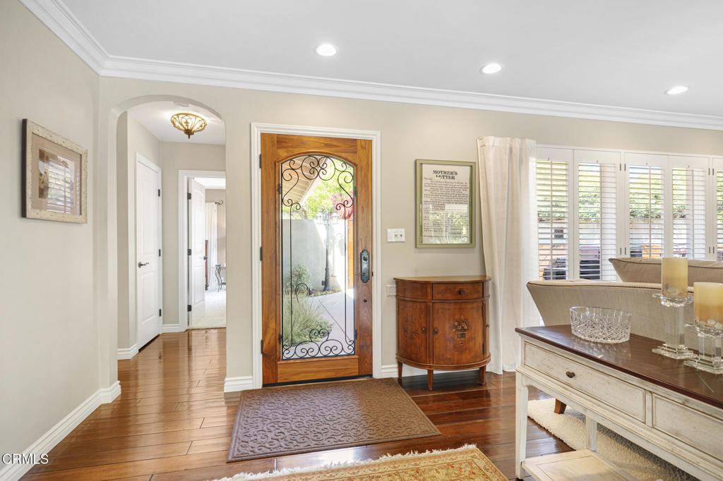 2004 Glenview Terrace