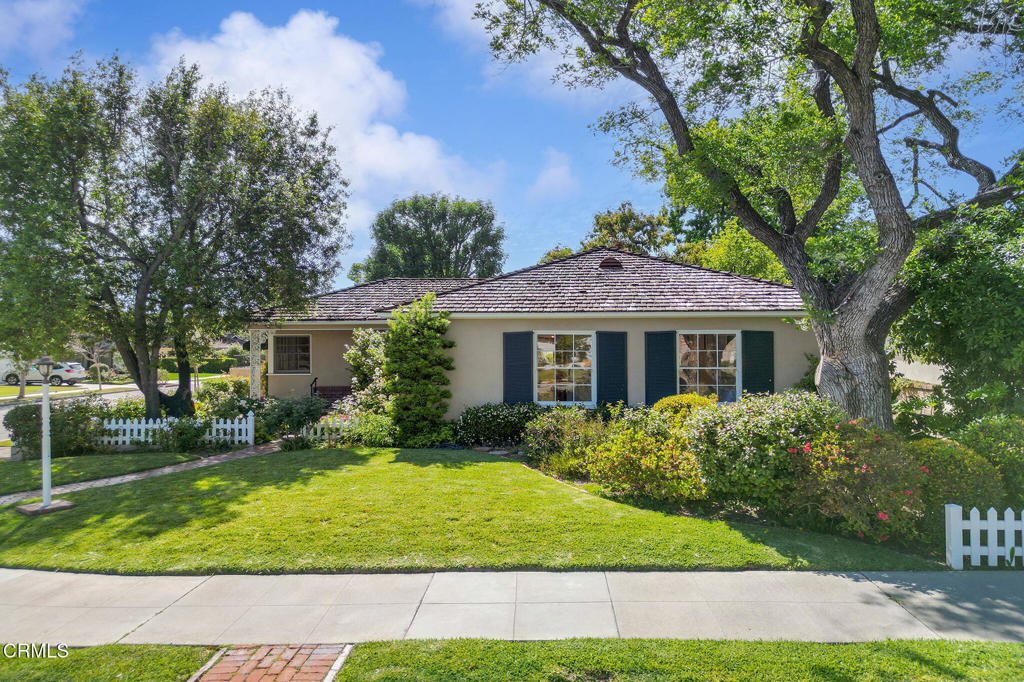 531 N Twin Palms Drive
