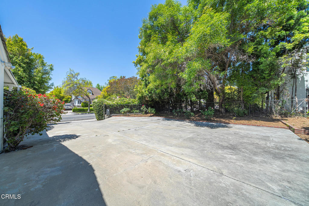 2505 Monterey Road Road