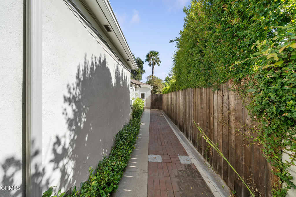 3597 Yorkshire Road