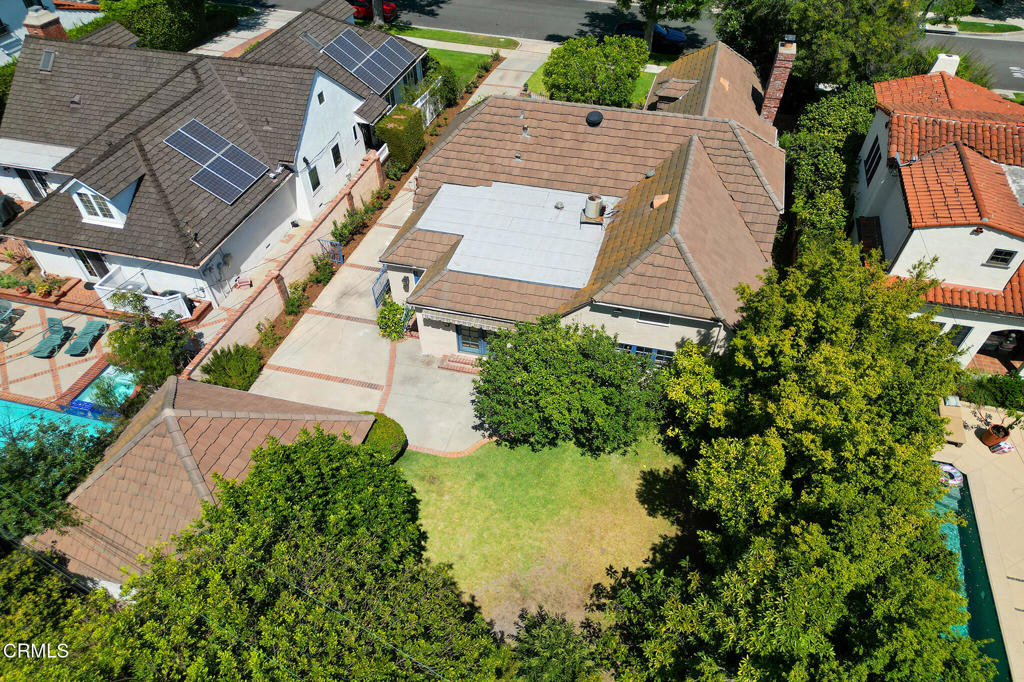 1875 Alpine Drive
