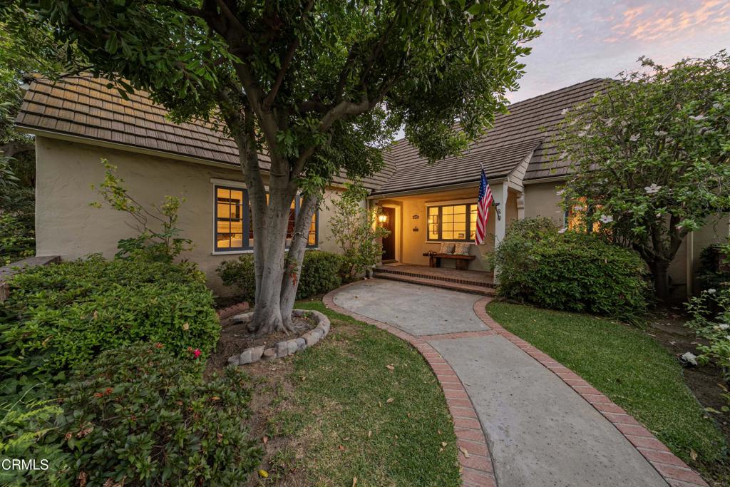 1875 Alpine Drive