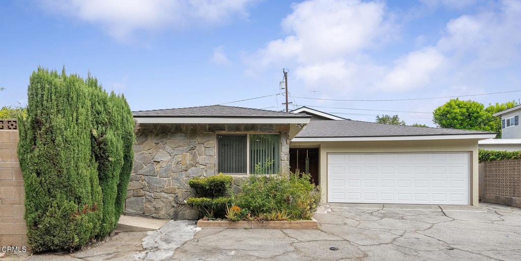 1105 Alhambra Road