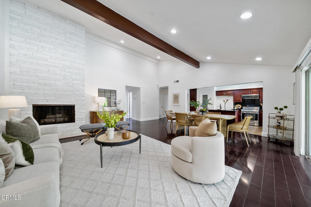 1105 Alhambra Road