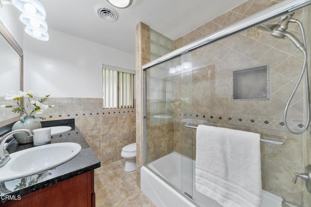 1105 Alhambra Road
