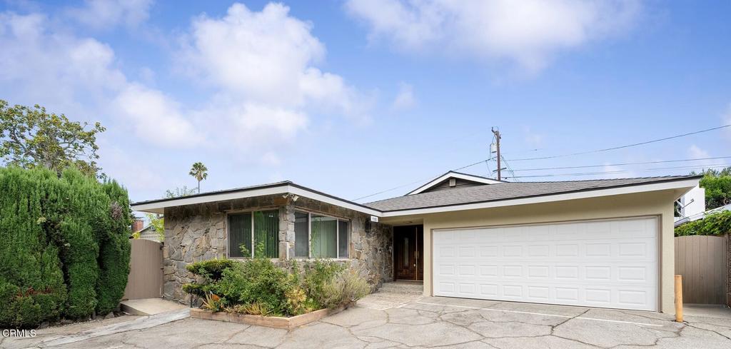 1105 Alhambra Road