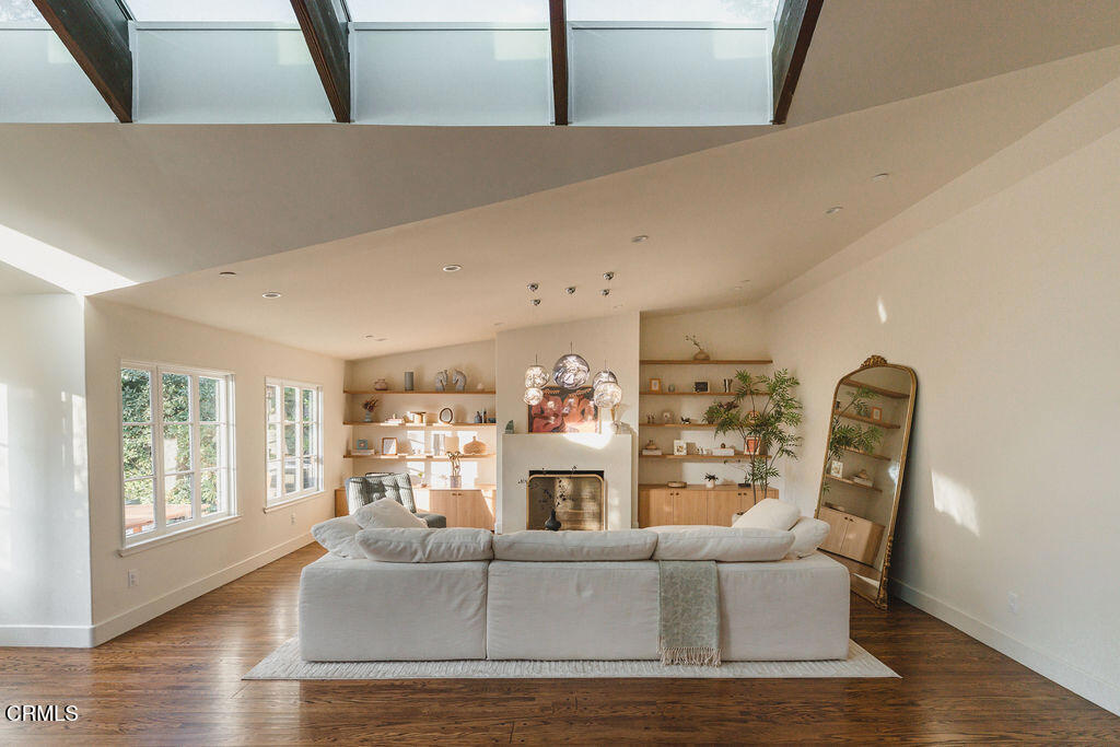 1259 Roanoke Road
