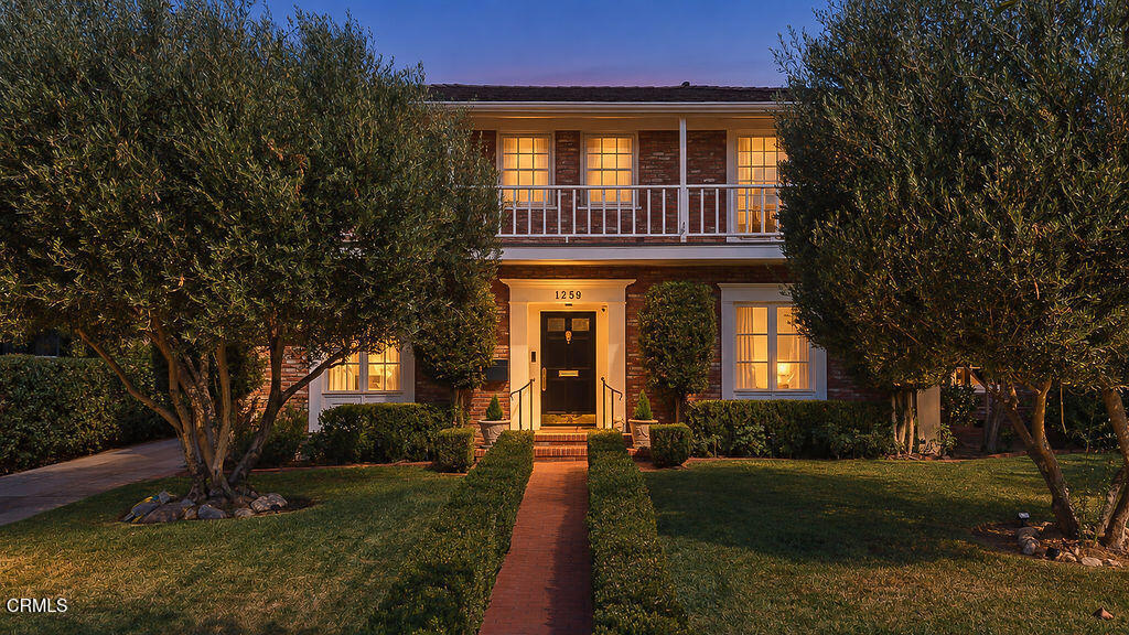1259 Roanoke Road