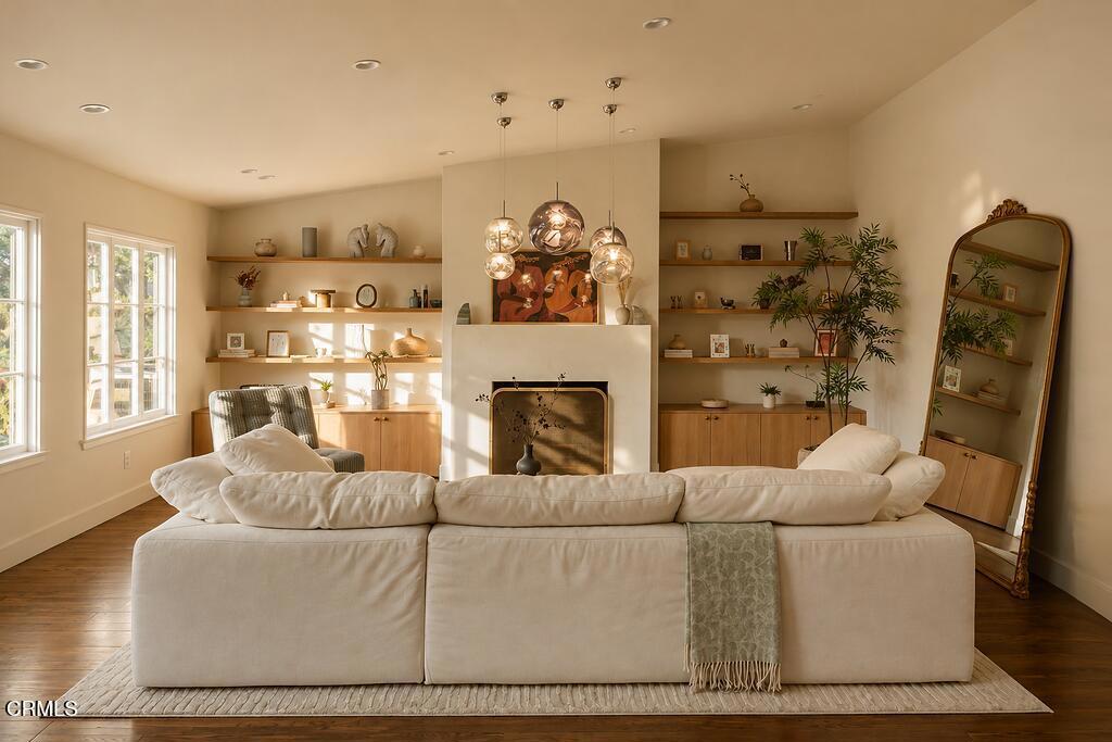 1259 Roanoke Road