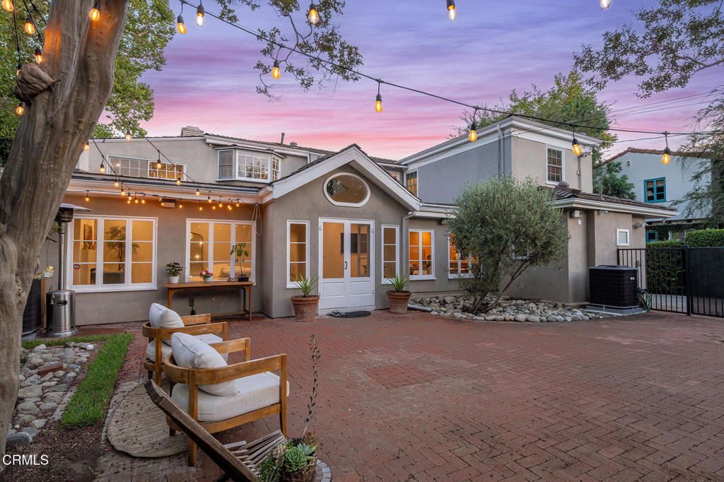 1259 Roanoke Road