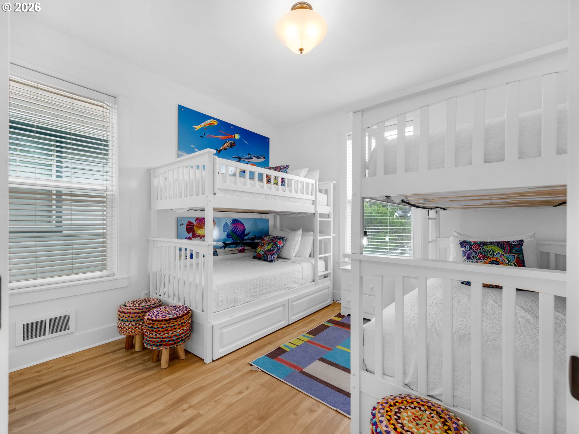 2746 SW BARNACLE AVE