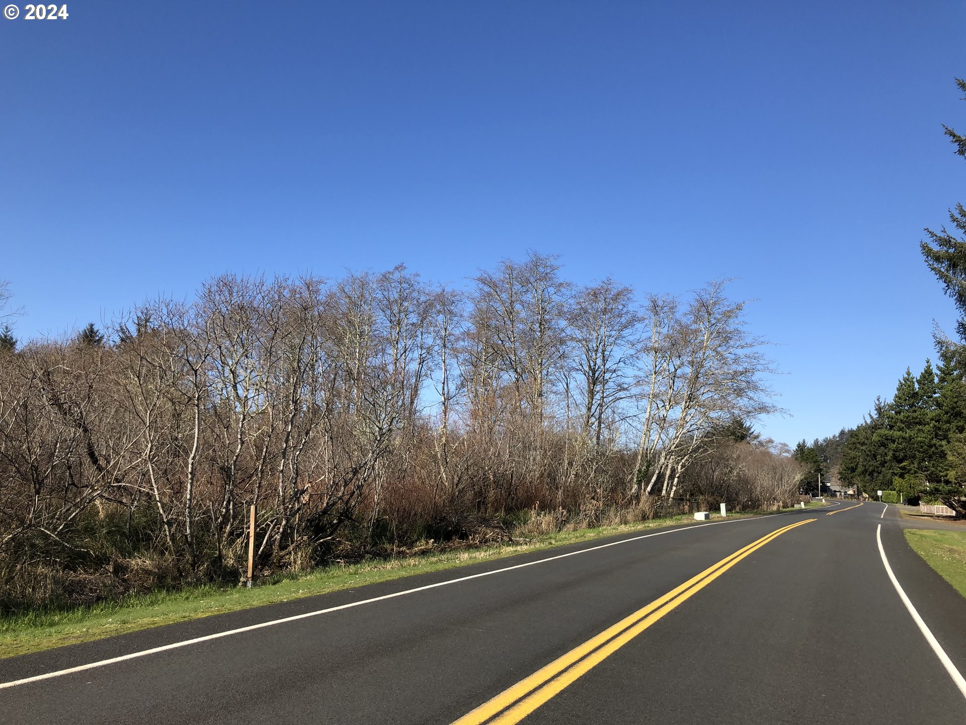 Hawkins Rd