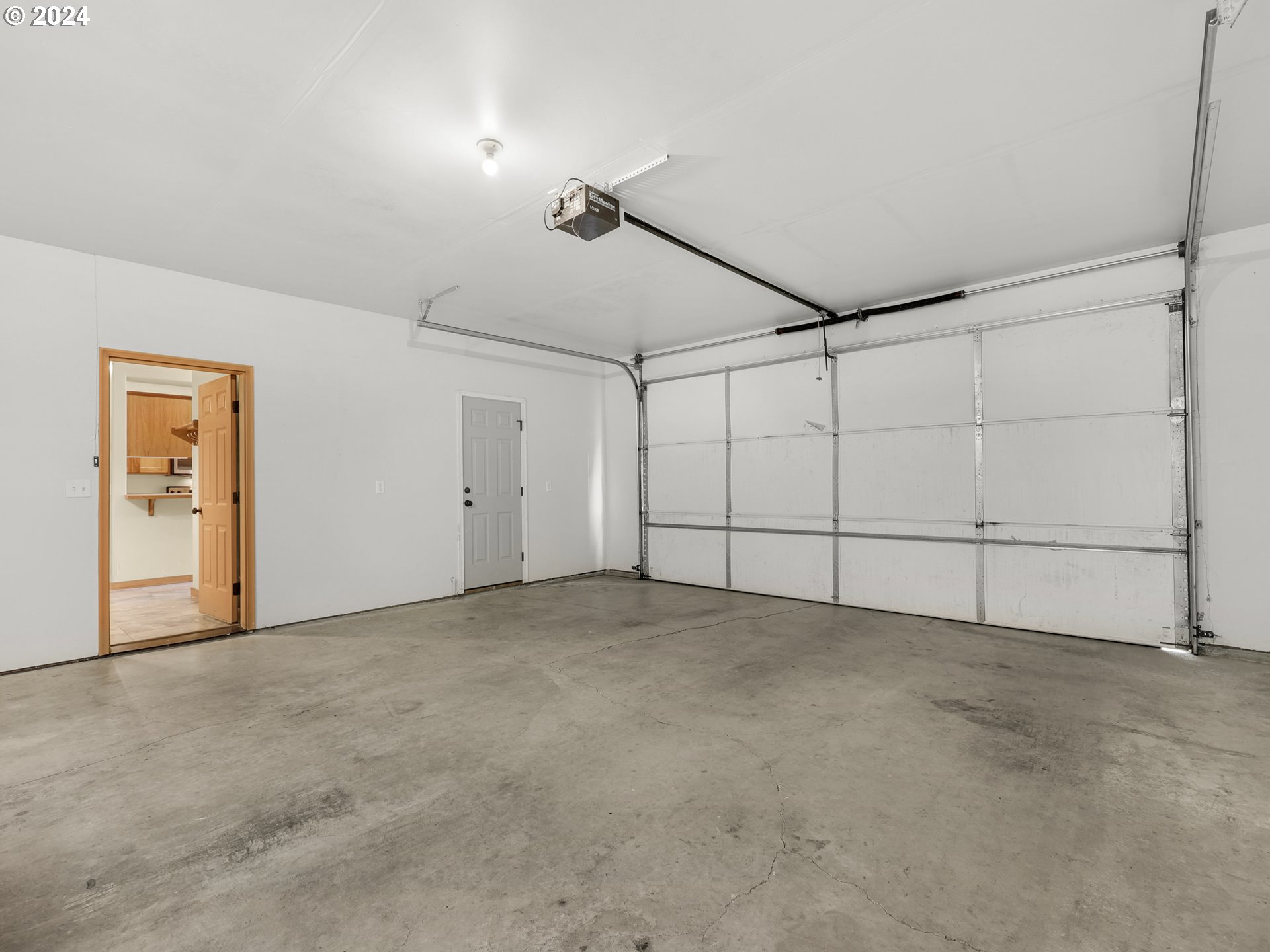 970 PANSY CT