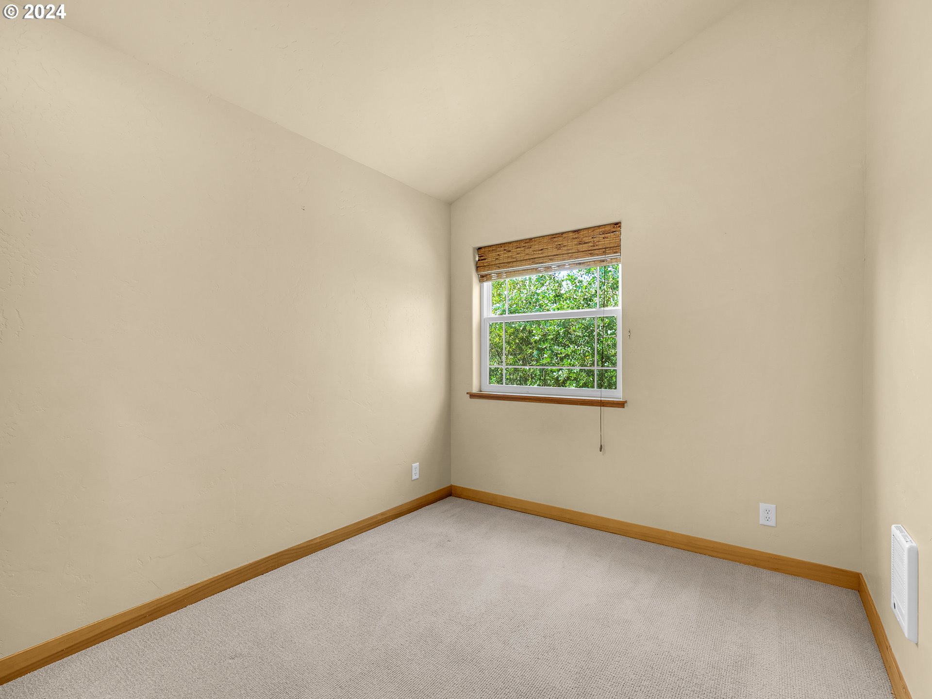 970 PANSY CT