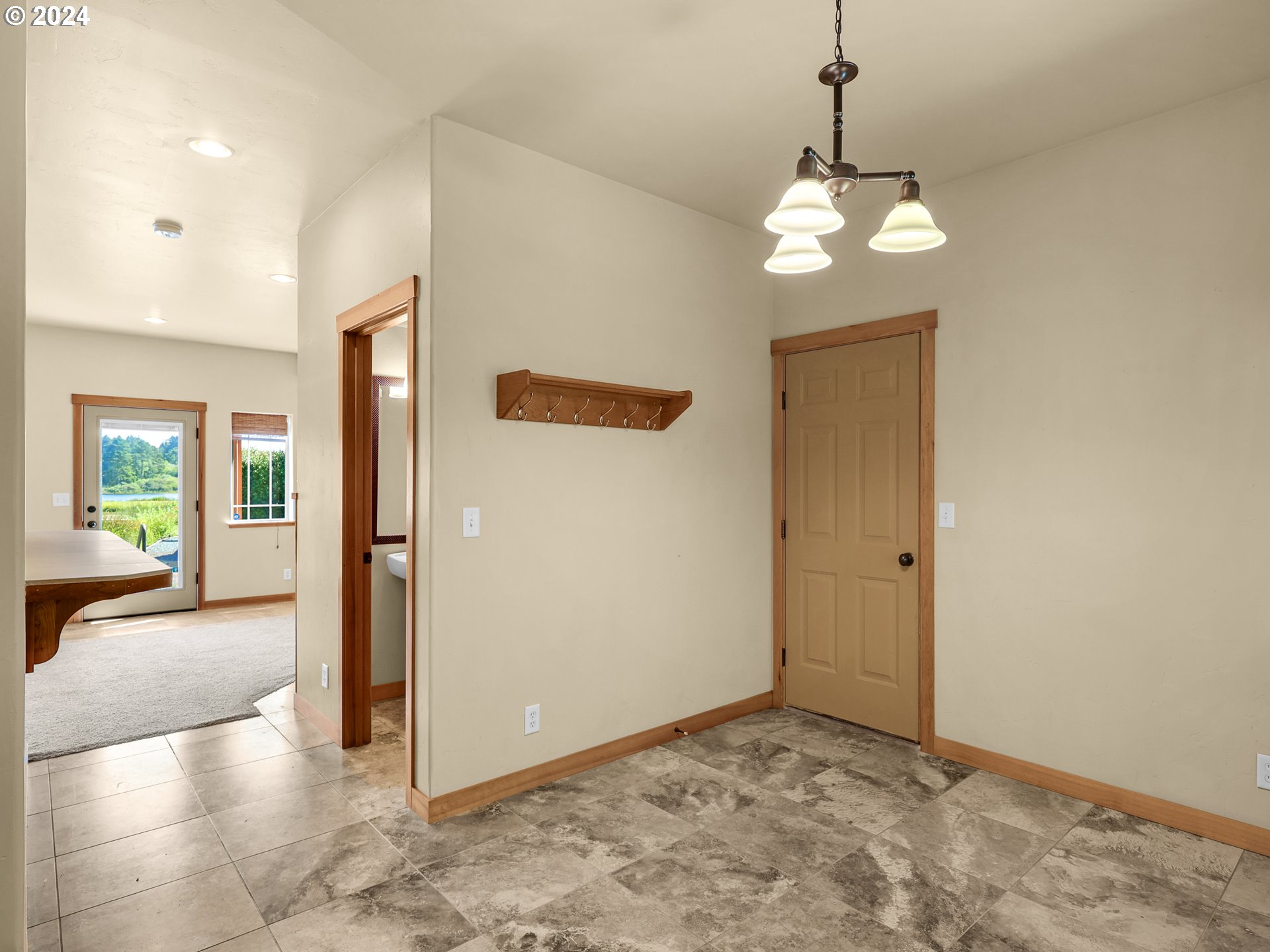 970 PANSY CT