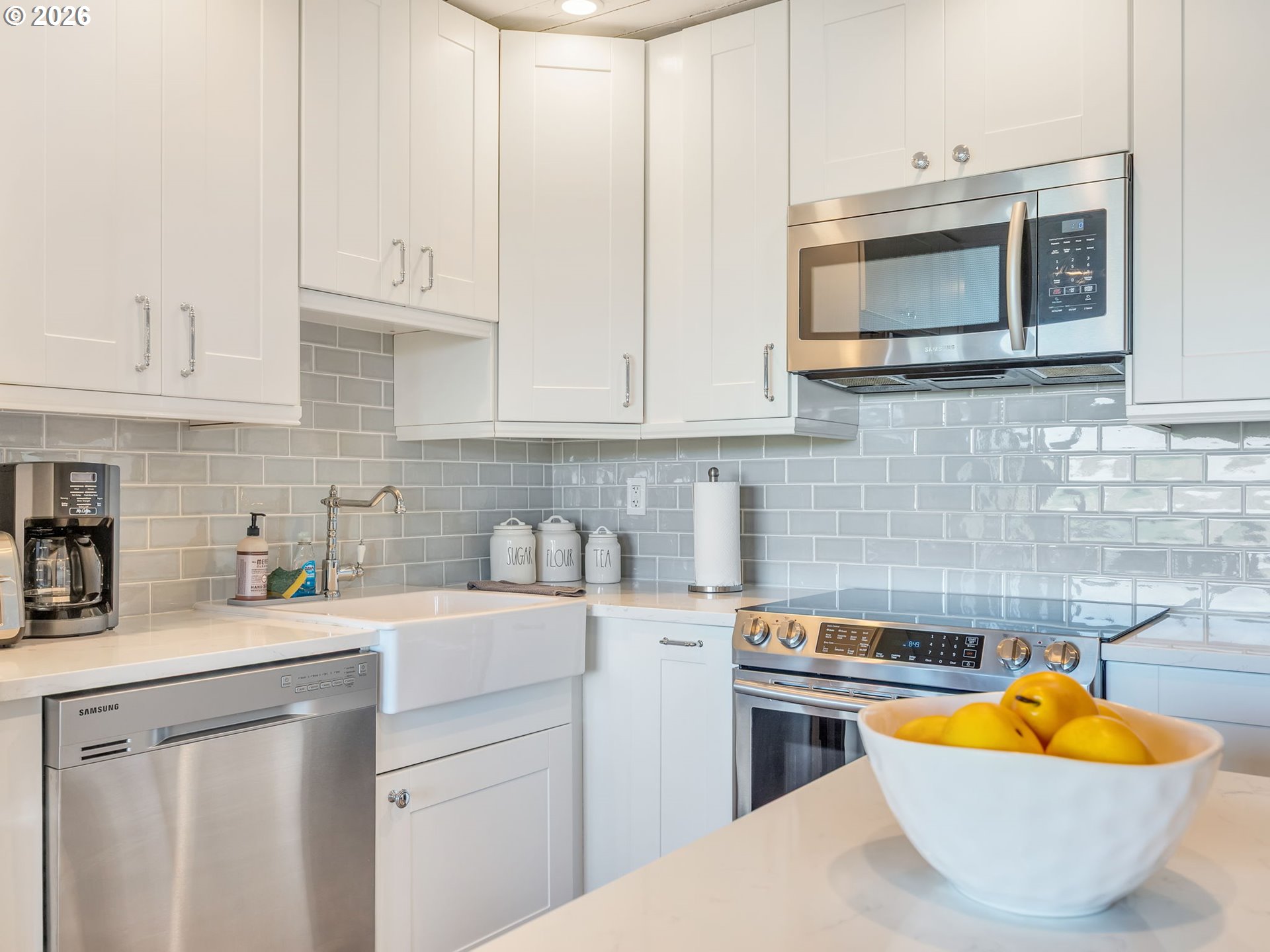 856 NEACOXIE BLVD 304
