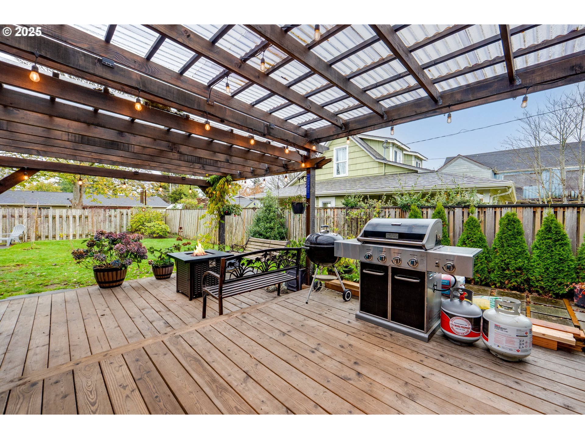 820 12TH AVE
