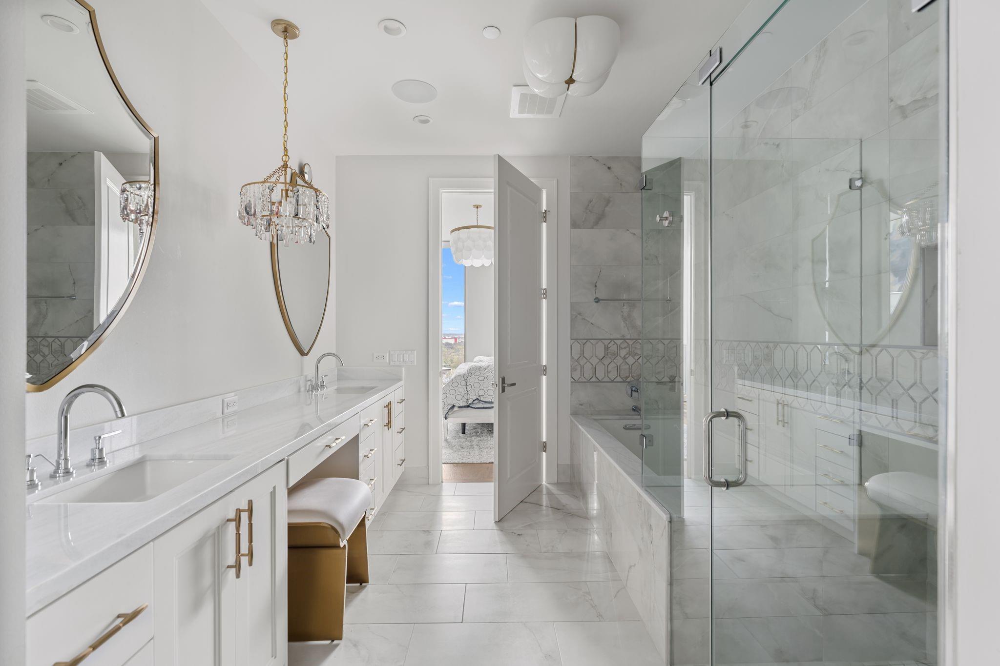 5656 E San Felipe Street S # 1401