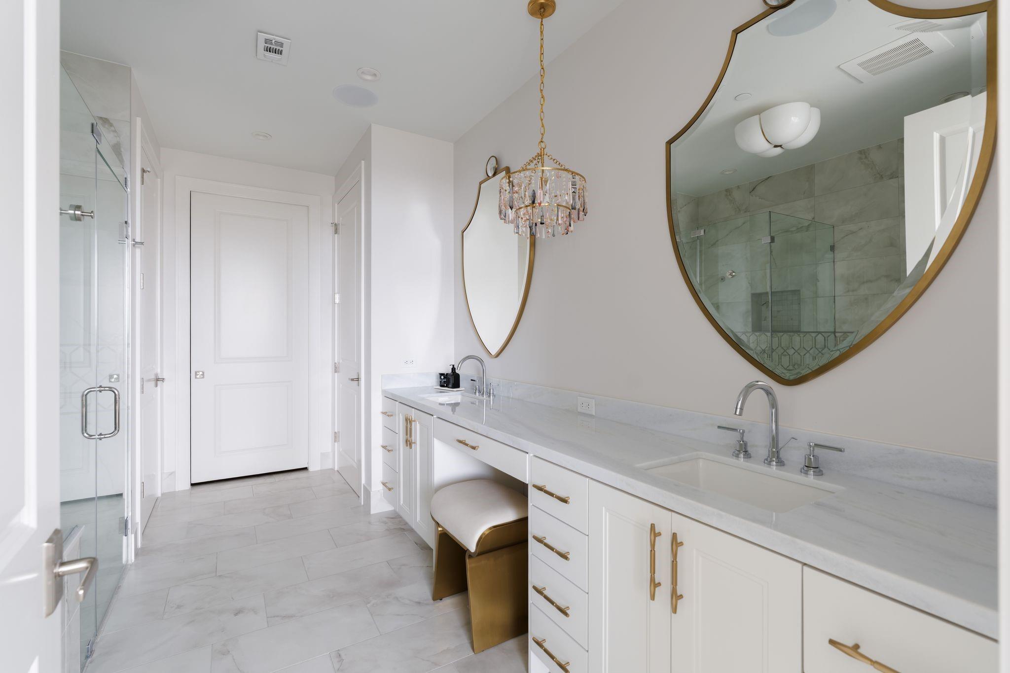 5656 E San Felipe Street S # 1401