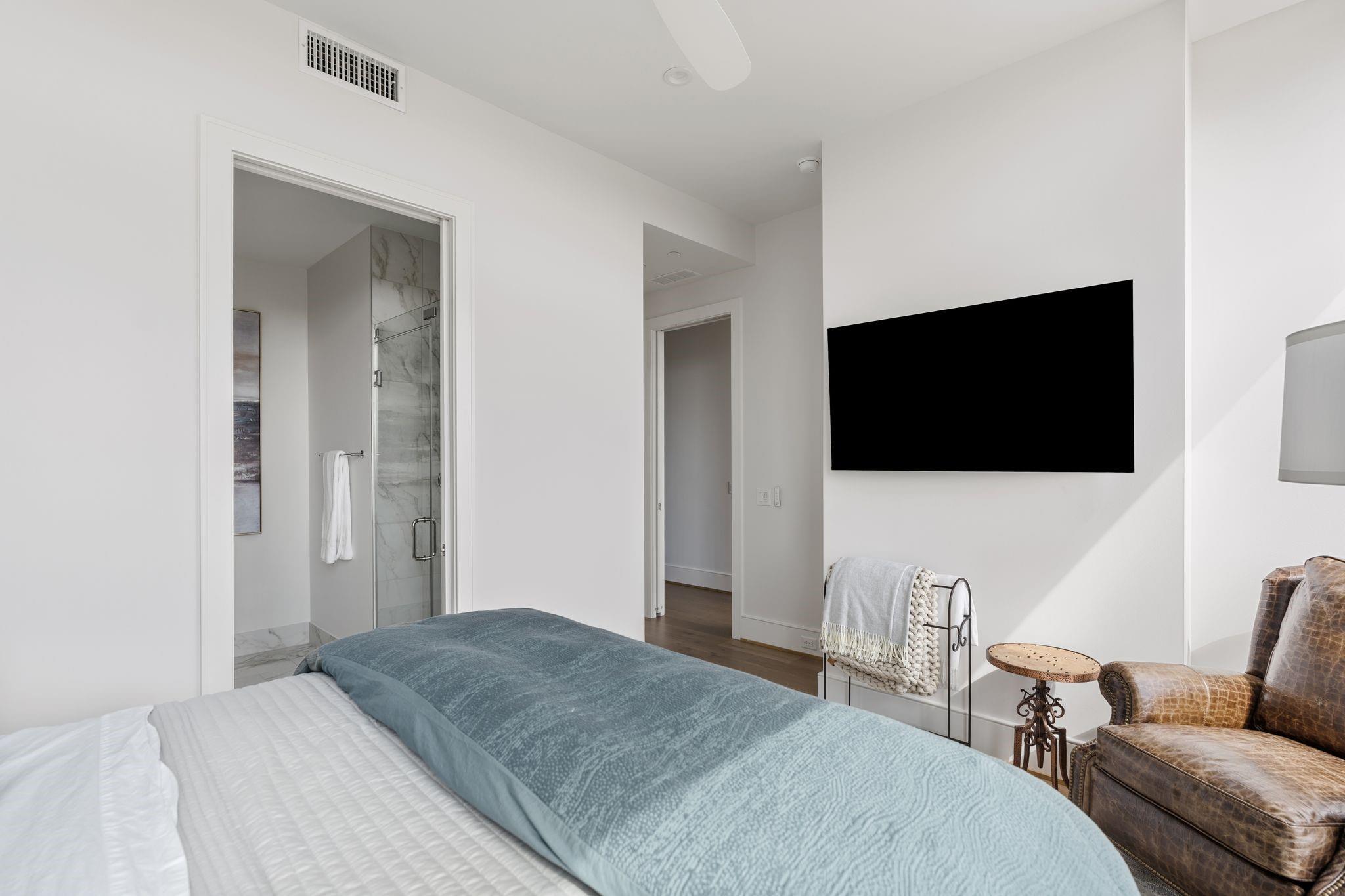 5656 E San Felipe Street S # 1401