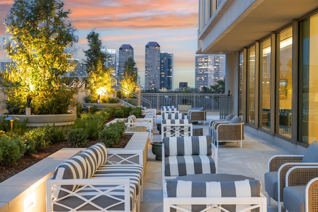 5656 San Felipe Street # 1601