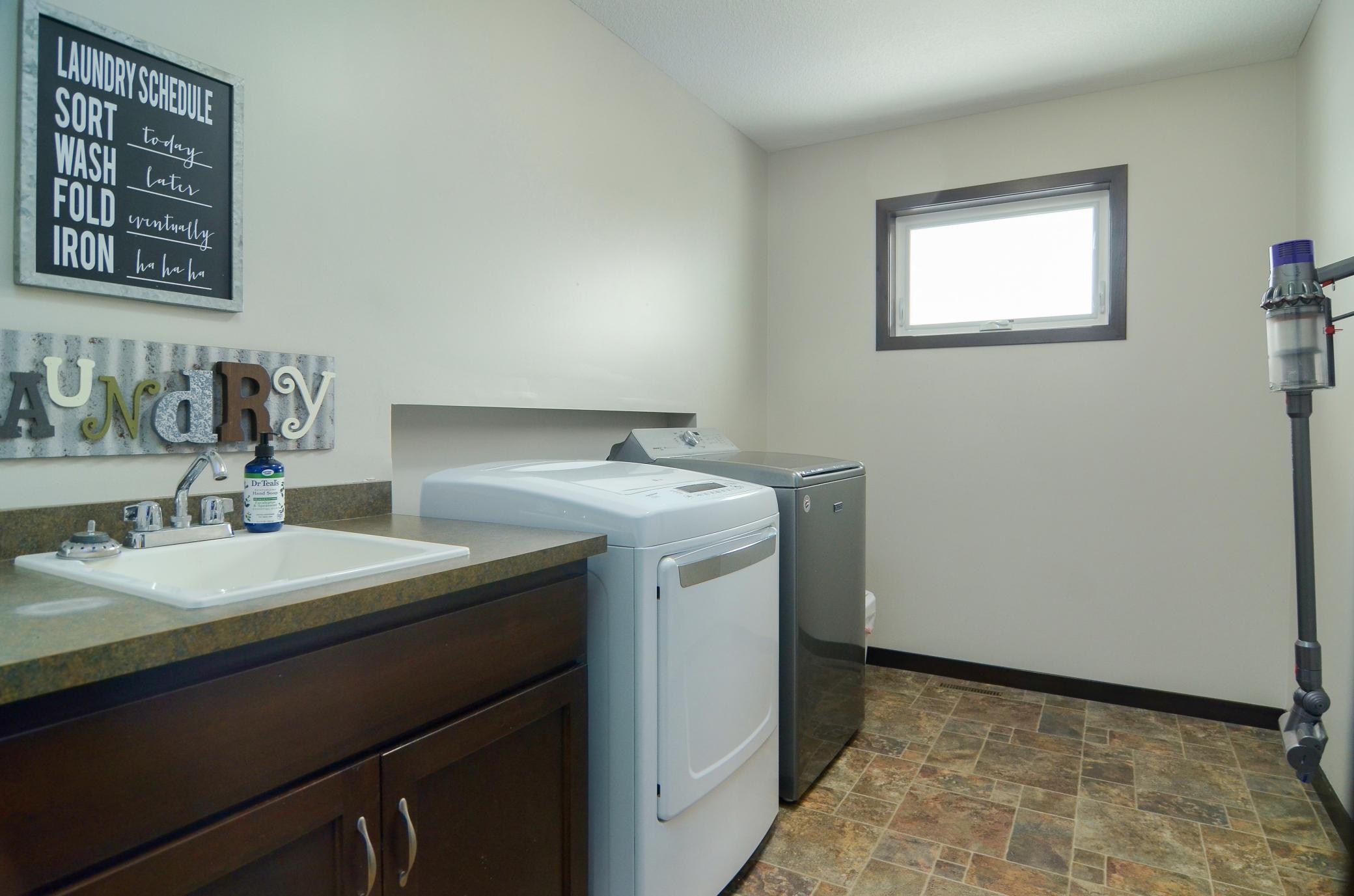 1411 Bellavista Circle