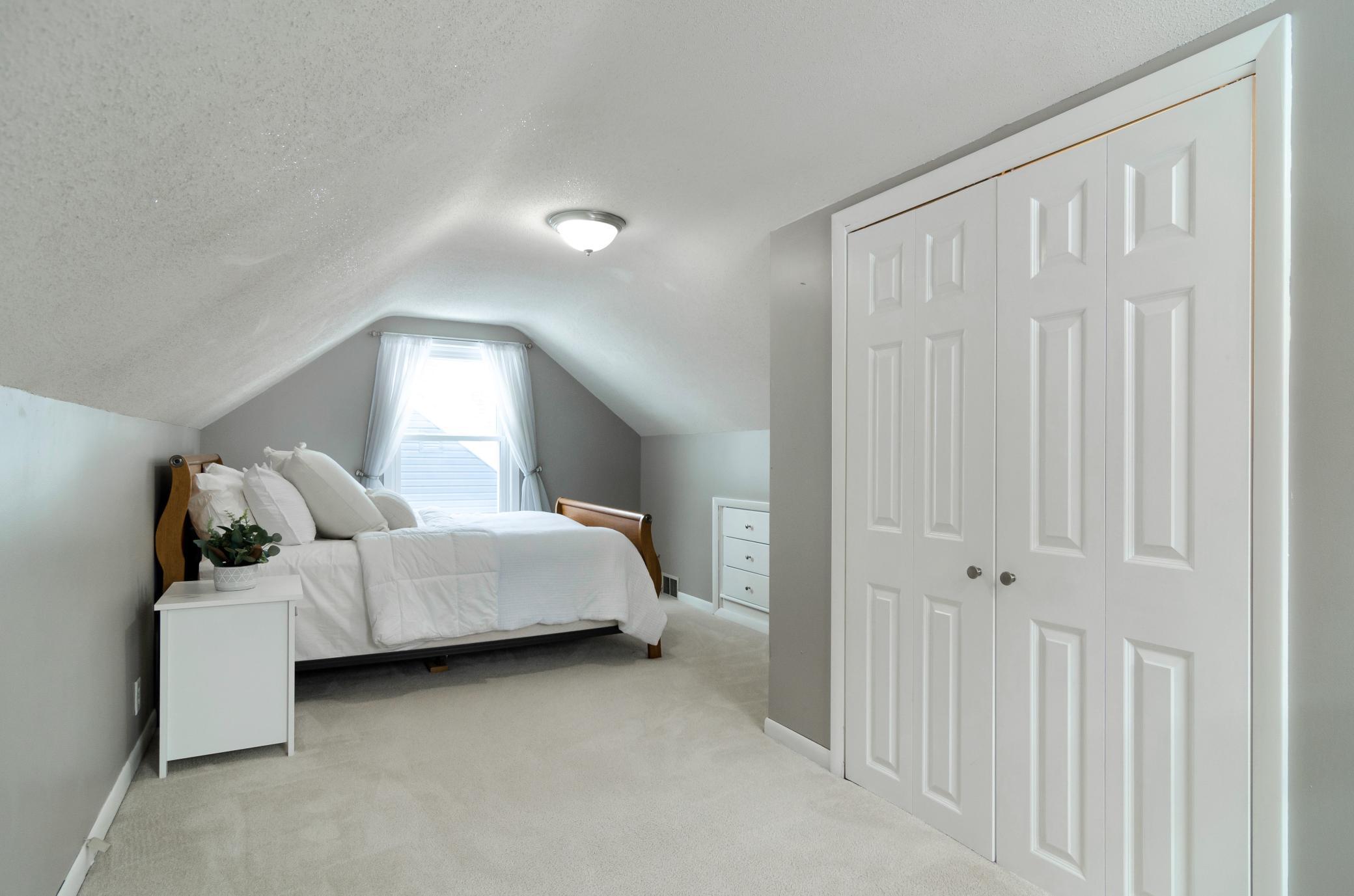 4413 Welcome Avenue N