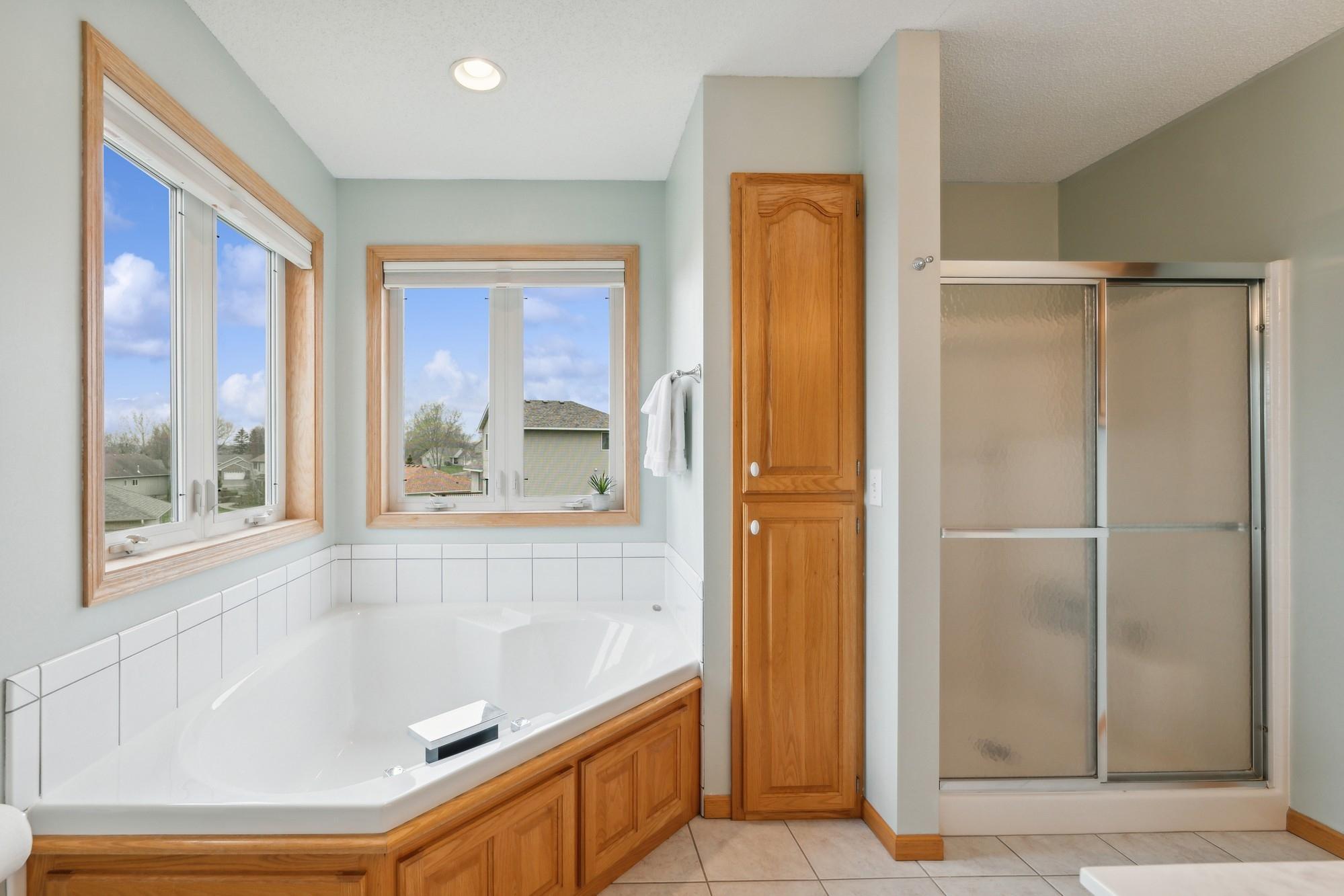 101 Sunrise Heights Circle