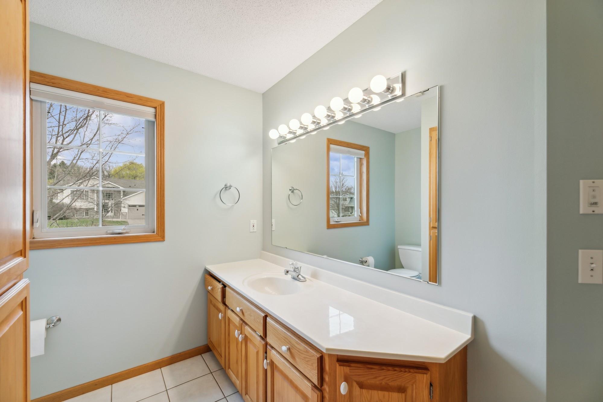 101 Sunrise Heights Circle