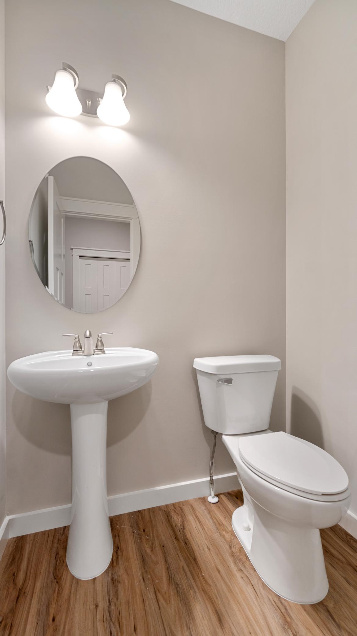 1342 Oak Ridge Street NE