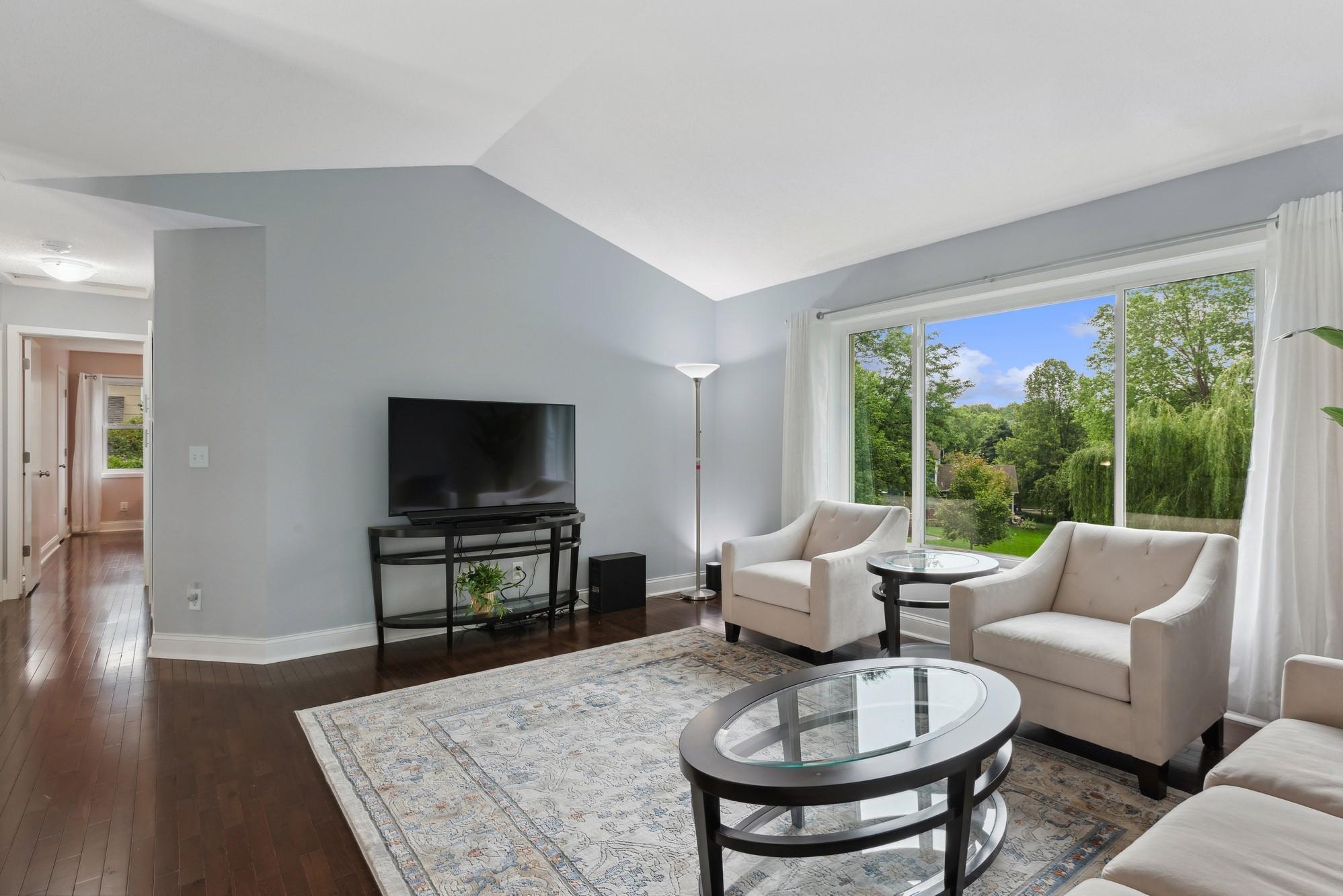 11459 Pheasant Lane N