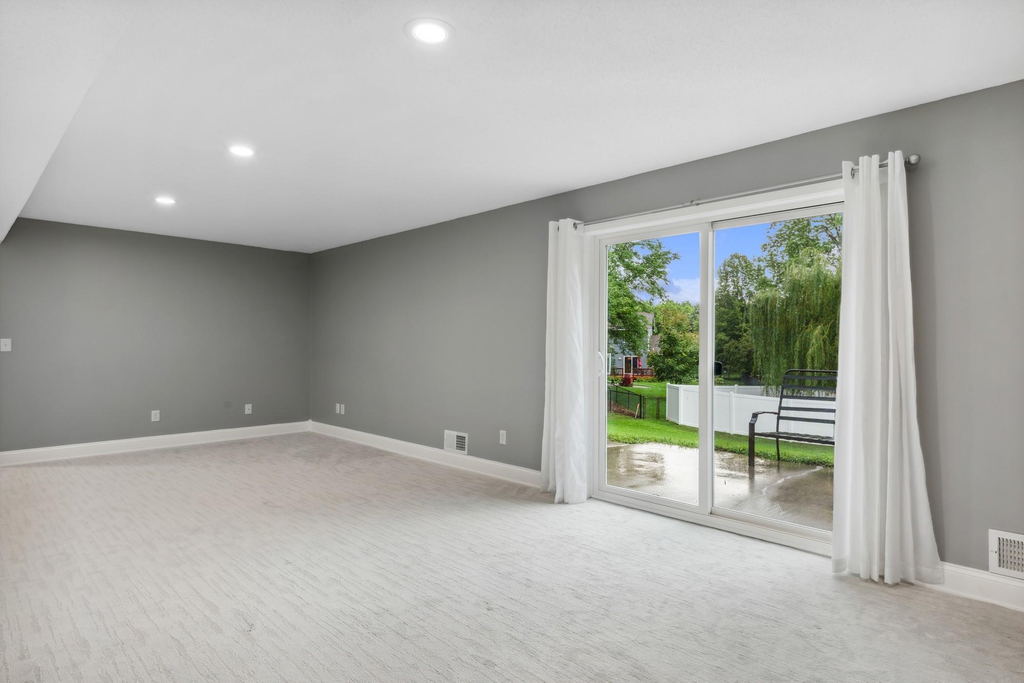 11459 Pheasant Lane N