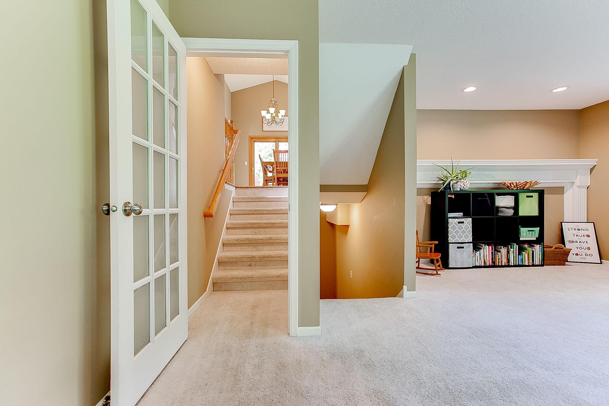 1086 James Avenue NE