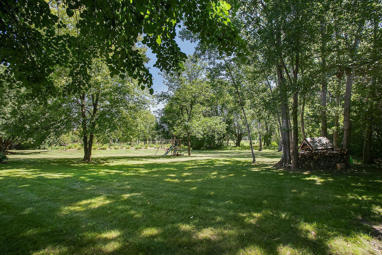 1086 James Avenue NE