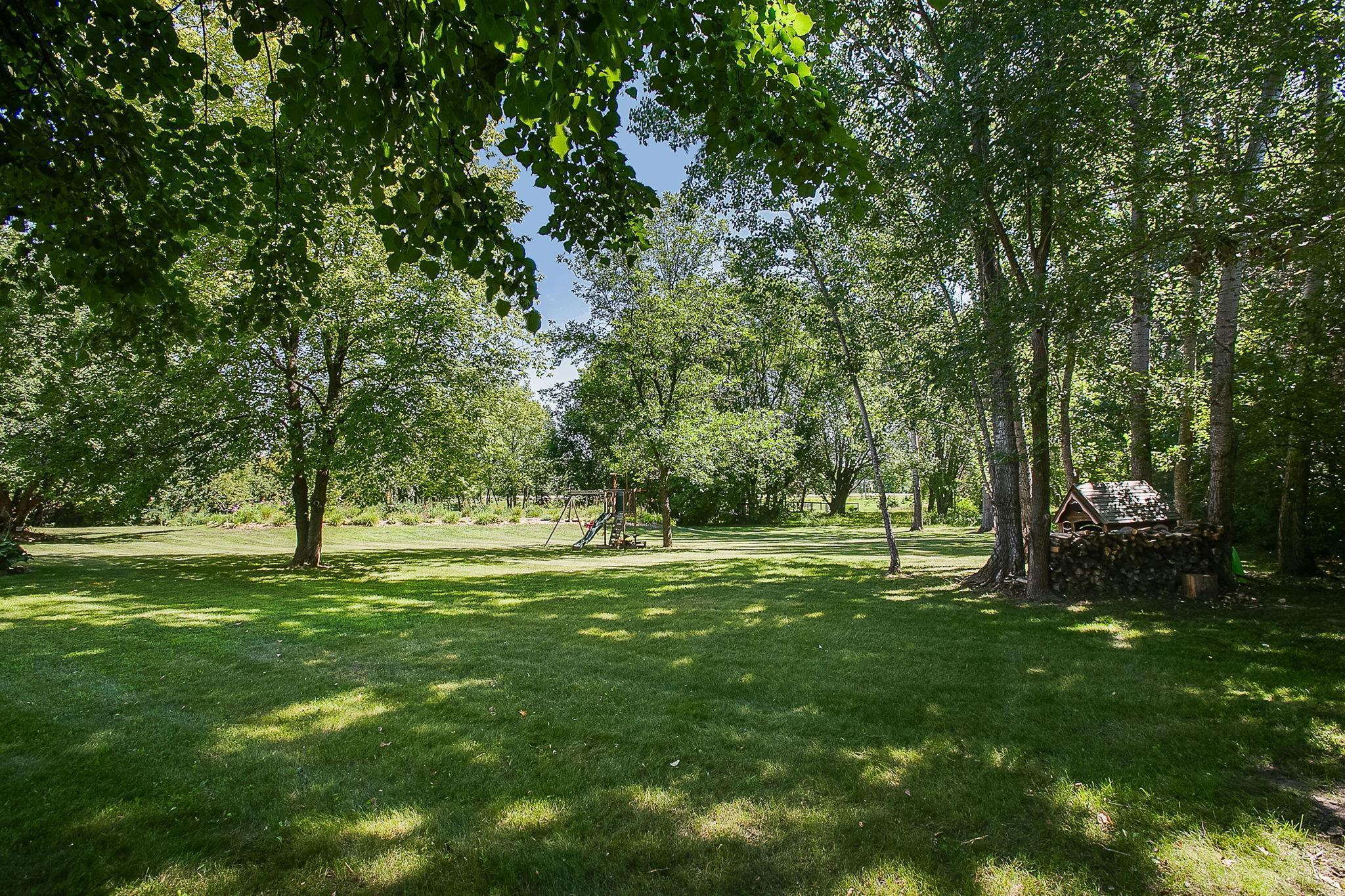 1086 James Avenue NE